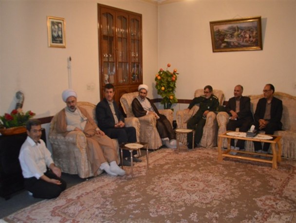 مسئولان میاندوآب به دیدار جانبازان سرافراز انقلاب اسلامی رفتند + تصاویر