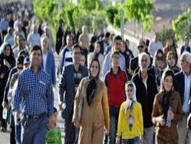 برگزاری همایش “پیاده روی خانوادگی”، در ماهدشت