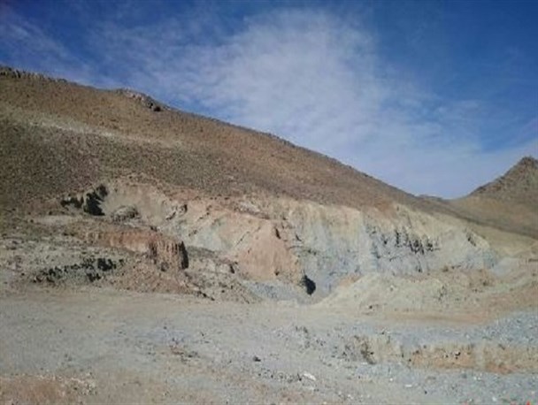 چاله خاکبان،معدن باستانی نراق
