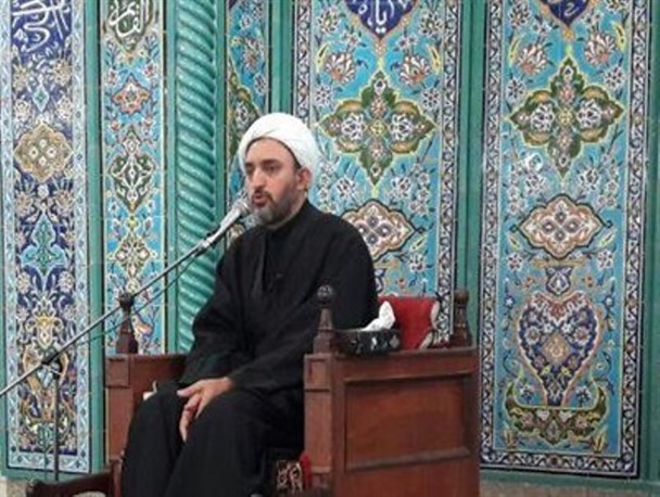 رییس جمهور نباید اجازه نفوذ اقتصادی و سیاسی و فرهنگی به دشمنان دهد/نفوذ فرهنگی آرام دشمن با سند