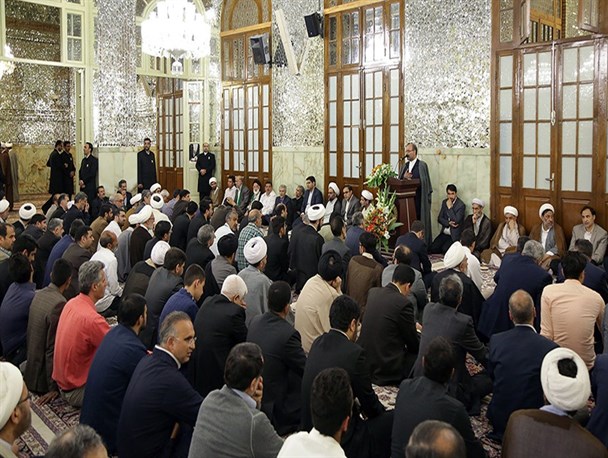 موقوفه نیمه شعبان در حرم مطهر رضوی اجرا شد