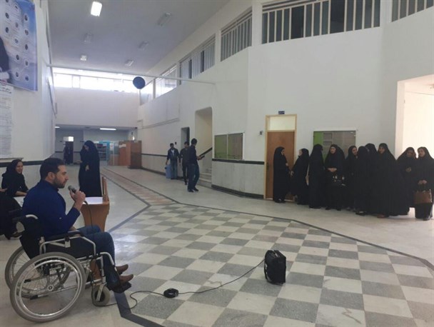 برگزاری تریبون آزاد انتخاباتی در دانشگاه پیام نور مرکز رزن/تصاویر