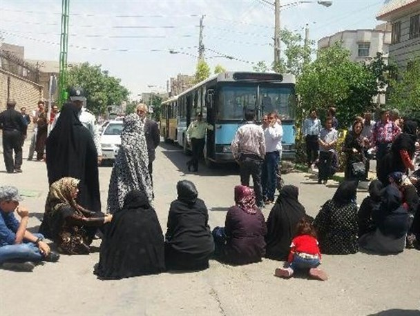 صاحبان مسکن باب الحوائج جلوی دادسرای قرچک تحصن کردند