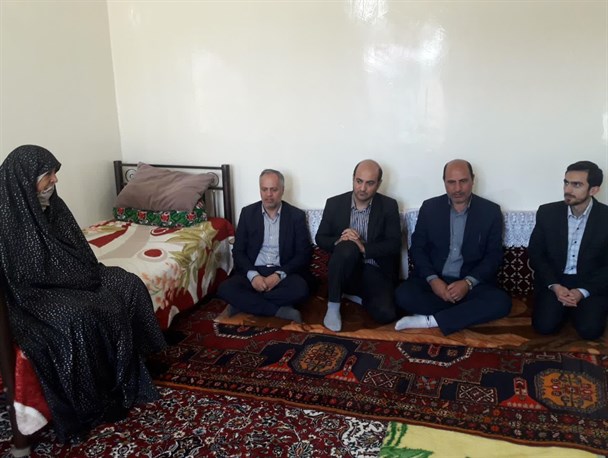مکتب شهدا، شکست ناپذیر است/ سرنوشت صحرای طبس در انتظار ناو آمریکایی