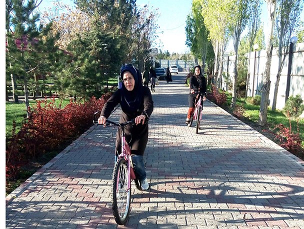 شهرداری باید اعلام کند پارک دوچرخه سواری بانوان چندمین اولویت است