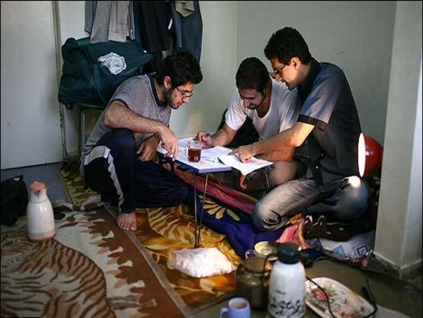 توصیف شب های امتحان از زبان دانشجویان دانشگاه های استان کردستان