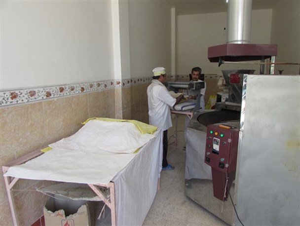 نیاز سنجی یکی از اقدامات تحقق اقتصاد مقاومتی است/ پخت نان سبوس دار برای نخستین بار در ماهنشان
