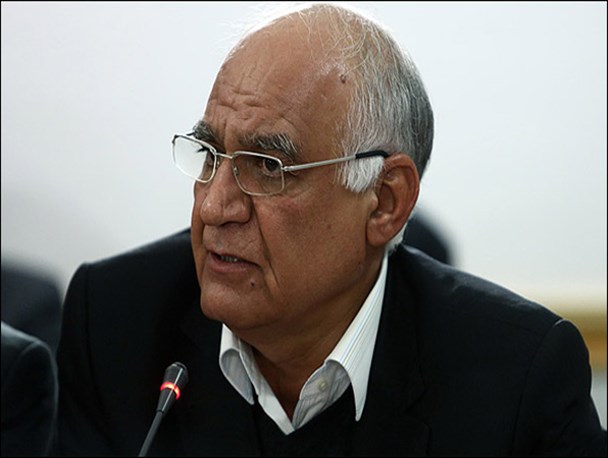 سقوط نیمی از کارخانه های یزد حتمی است