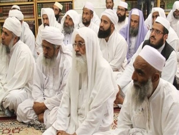 نهج البلاغه پرتویی از سخن حق است/ دانشمندان غیر مسلمان به عظمت نهج البلاغه معترفند