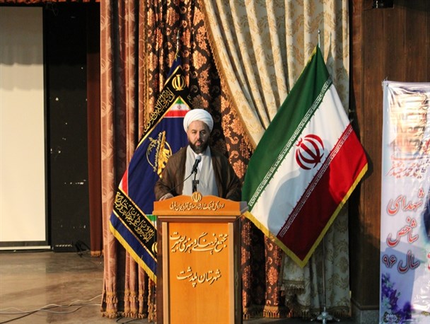 حفظ روحیه انقلابی و جهادی واجب است