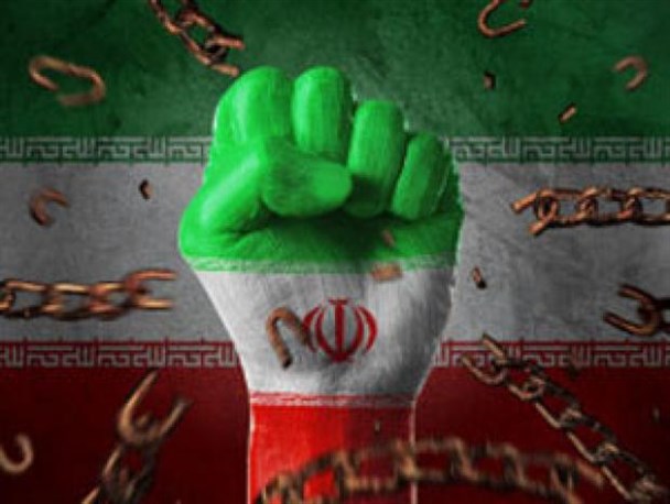 انقلاب اسلامی الگویی برای کشورهای جهان/ایستادگی و مقاومت ایران لرزه بر اندام دشمن انداخته است
