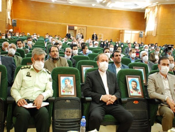 ۳ کشاورز تویسرکانی در جمع کشاورزان نمونه کشوری