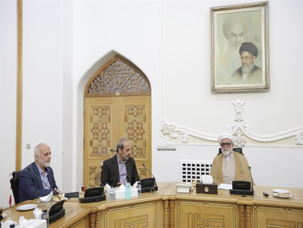 فعالیت‌های فرهنگی رسانه ملی و حرم رضوی جدا از یکدیگر نیست/ آخرین اخبار رئیس صدا و سیما از راه‌اندازی «سیمای زیارت»