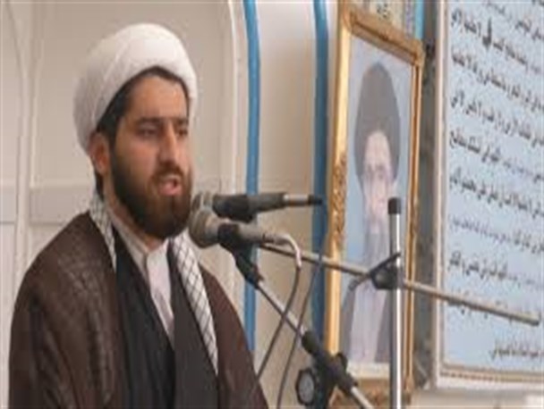 خدامحوری سرلوحه کار جوانان باشد