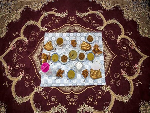 سفره های ساده افطاری در نقده +تصاویر