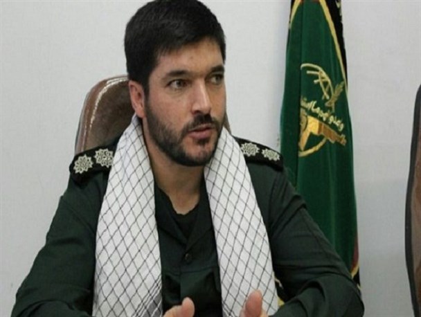 دشمن تعادل خانواده ها را با موضوع حجاب و عفاف بر هم میزند