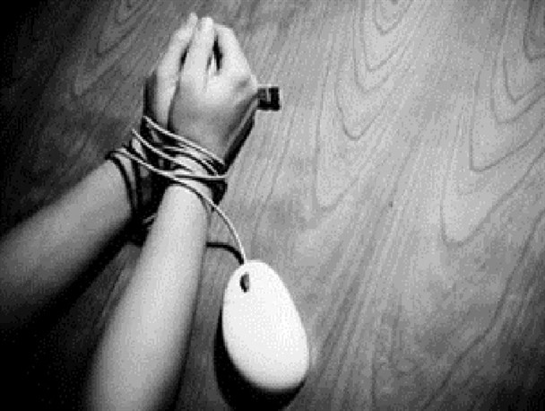 هنجارشکنی در فضای مجازی خلاف ارزش های اسلامی