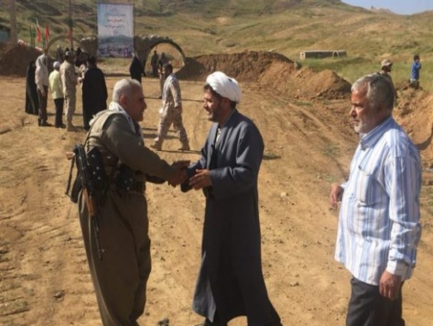 ۱٥۰ زائر راهیان نور استان قم بە مناطق عملیاتی سردشت وارد شدند