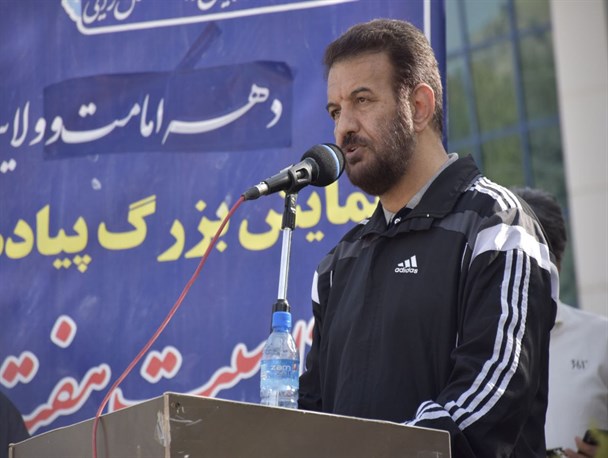 نهادینه کردن حجاب در جامعه باید از خانواده آغاز شود