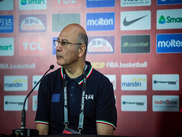 ارمغانی: بازیکنان تیم ملی بسکتبال شکست قزاقستان همدل هستند/ هر بازی شرایط خاص خود را دارد