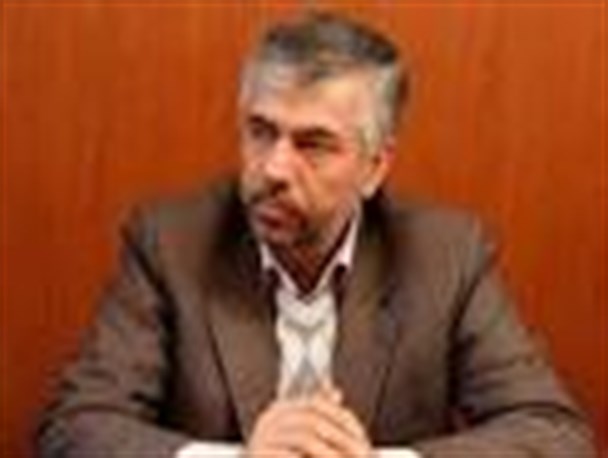 دولت برای بیکاری جوانان تدبیر کند/ توسعه صنعت خودروسازی کشور در گرو مهار رانت بازی ها