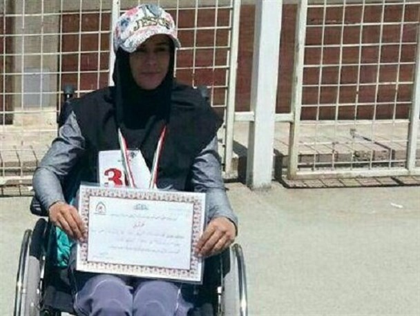 کسب مدال نقره توسط بانوی ورزشکار مهدیشهری در مسابقات جانبازان و معلولین کشور