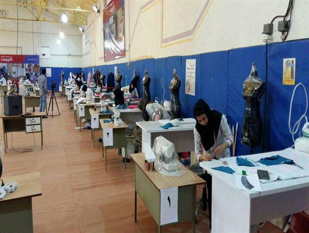 بانوی ایلامی اقتصاد مقاومتی را با زبان هنر عملی کرد