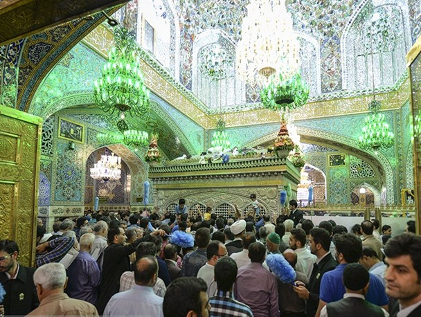 گل آرایی روضه منوره رضوی