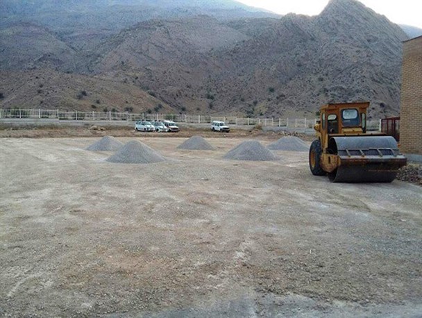 کار ساخت باند فرود بالگرد در بیمارستان فراشبند آغاز شد