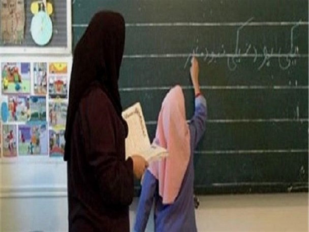 کمبود ۱۰ هزار معلم در استان/ ۲ هزار معلم خوزستانی امسال بازنشسته می‌شوند