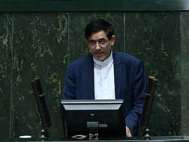 استانداران و فرمانداران در تعامل با نمایندگان مجلس مشکل اساسی دارند