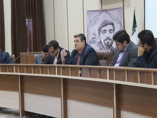 دولت به عنوان ویترین نظام، نقش بسیار مهمی در بحث رضایتمندی مردم دارد