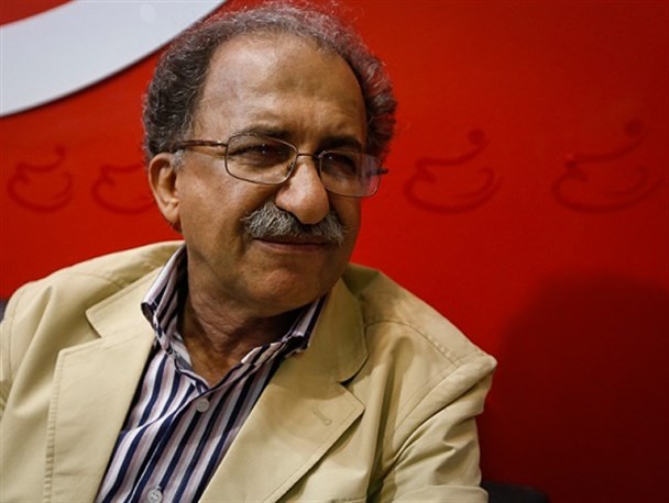 اتفاقات ۱۵ خرداد ۴۲ فیلم می‌شود