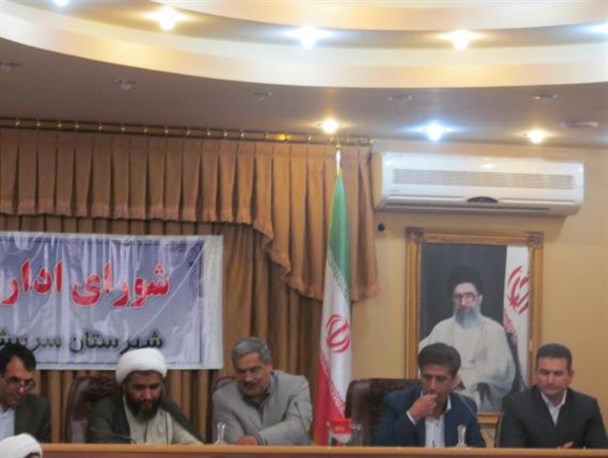 بوجود آمدن صف های طولانی در مرز ماهیرود به دلیل ناهماهنگی مسئولان/ معرفی بخشدار درح پس از گذشت 6 ماه