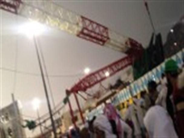 چرا در موسم حج کار ساخت و ساز تعطیل نشده است؟