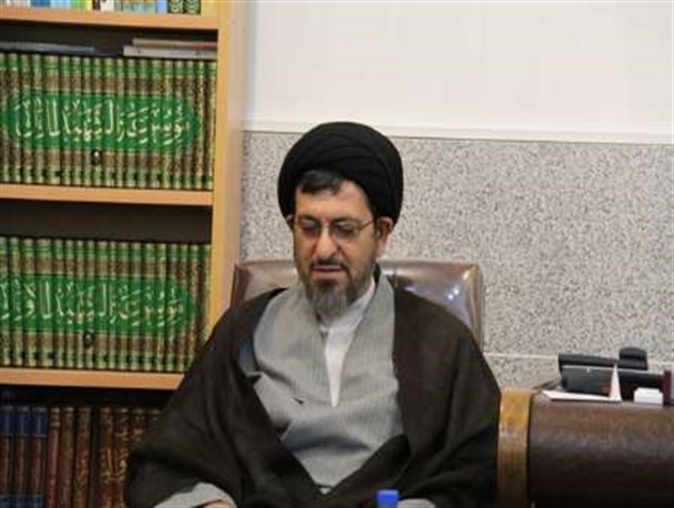 رژیم آل سعود توان اداره حرم شریفین را ندارد/کشورهای اسلامی باید برای اداره بیت الله الحرام فکری کنند
