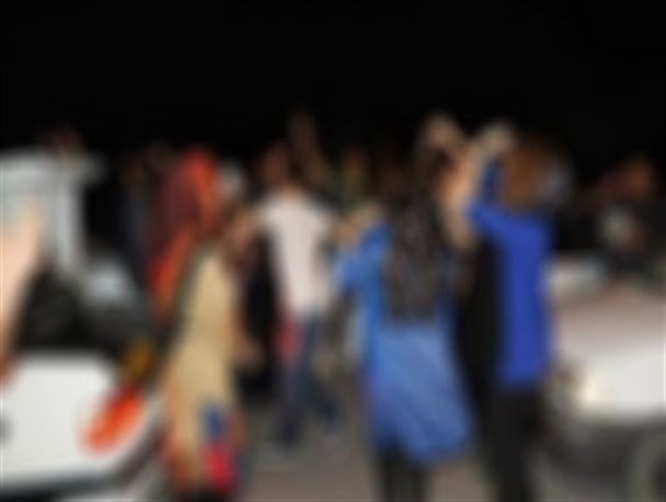 کاروان عروسی در شب شهادت امام جواد(ع) با چاشنی مزاحمت!