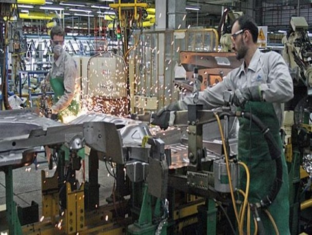 بسته بندی های زیر زمینی و غیر قانونی در زنجان/مسئولان سنگ اندازی نکنند