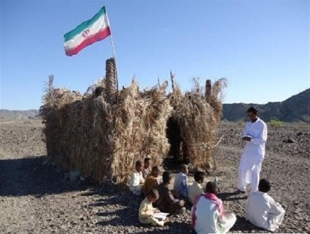 تا پایان مهر آخرین مدارس کپری ایرانشهر جمع آوری می شود
