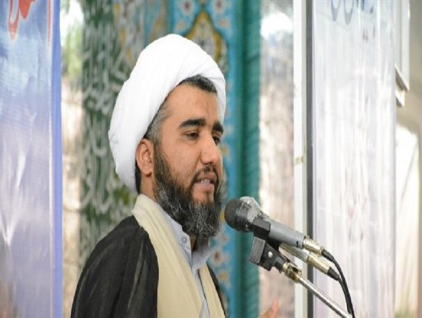 ایجاد رخنه بین نیروهای یک شهرستان کار درستی نیست/آقای استاندار از مواضع تهمت دوری کنید