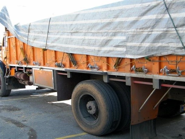 کشف بیش از 21 تن برنج قاچاق در آزادشهر