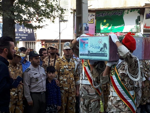تشییع پیکر شهید «محمدرسول دلفانی» در شهرستان صحنه + تصویر