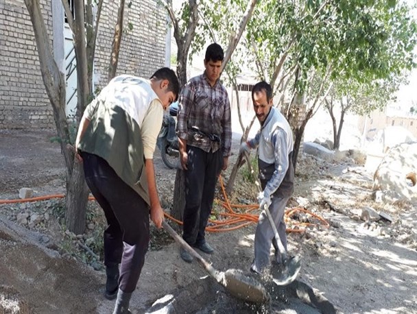 سفیران خدمت بسیج در روستای کهرویه شهرضا+ تصاویر