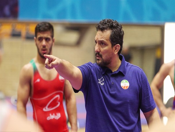 درستکار: تمرینات و انتخابی‌مان در کشتی آزاد با فرنگی اصلاً قابل قیاس نیست!