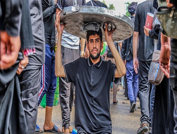 حیرت جهان از پیاده روی اربعین حسینی