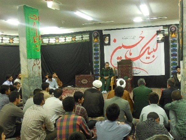 گزارش تصویری از حضور سردار کرمی در جمع طلاب و روحانیون حوزه علمیه زنجان