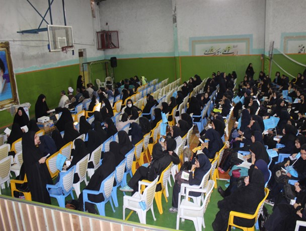 برگزاری همایش دختران ما زنده ایم در زنجان