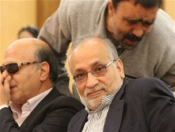 چرا محکوم فتنه در کار دولت سنگ اندازی می کند