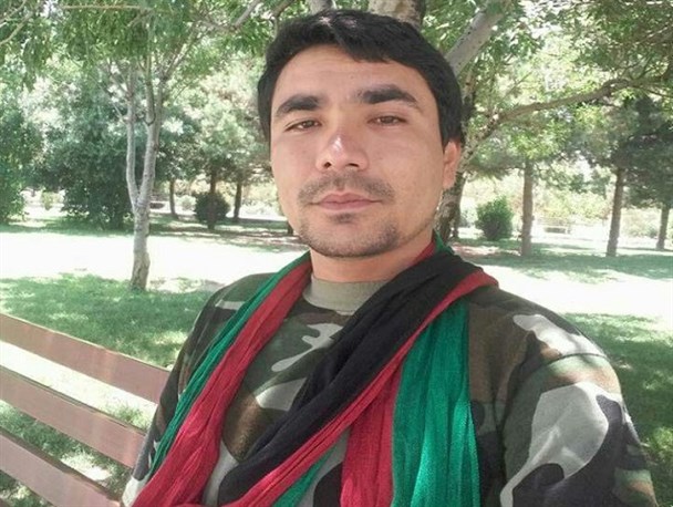 پیکر مطهر شهید مدافع حرم تیپ فاطمیون در اراک تشییع می‌شود