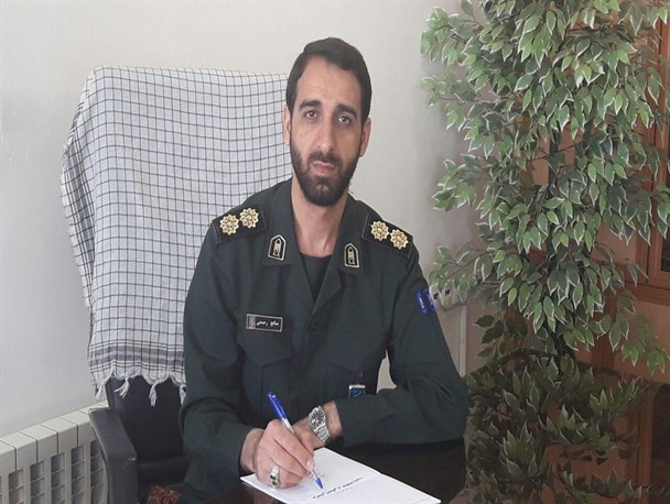 هدف اصلی دشمن محدود کردن سپاه است/سپاه با روحیه جهادی و انگیزه الهی در میدان پا می گذارد